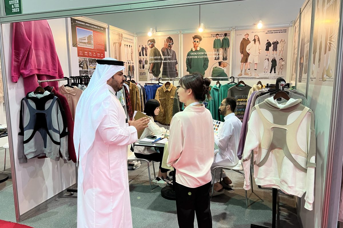 if clothing's exhibiitons 10